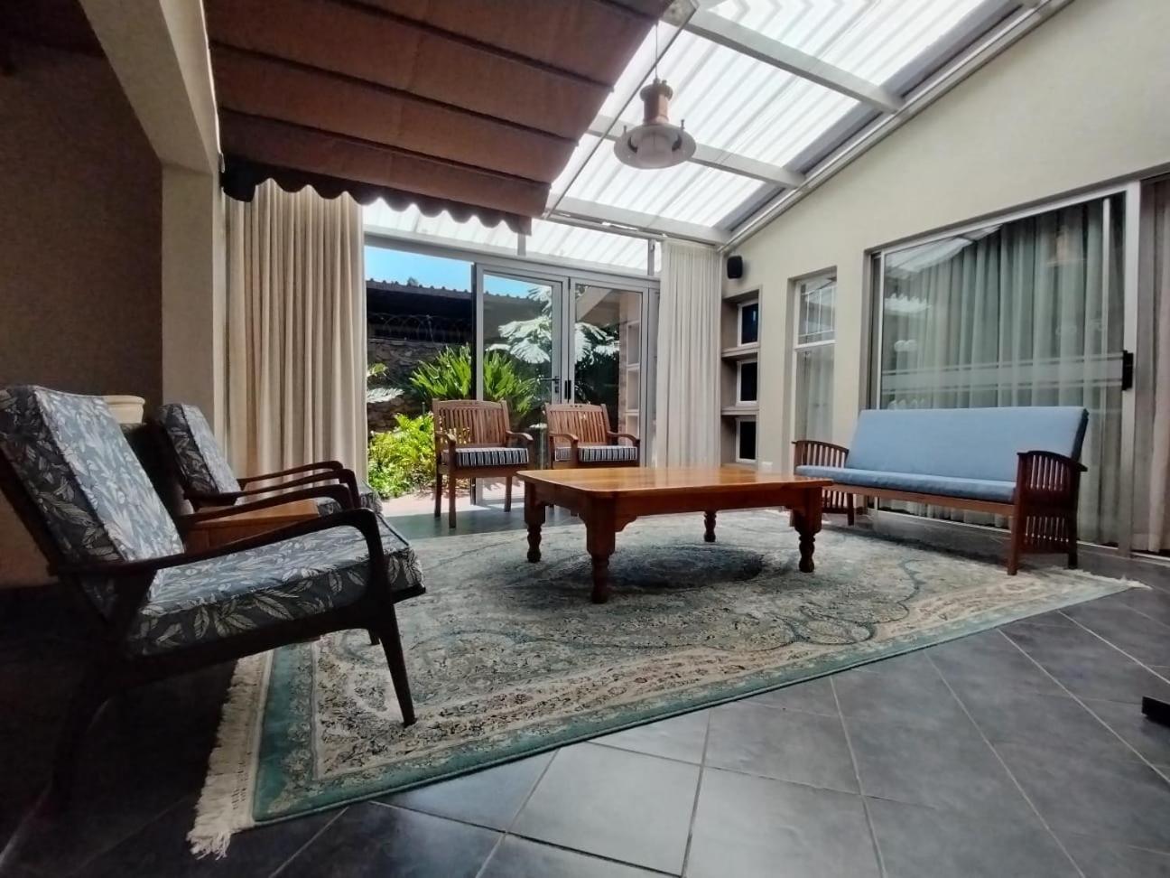 Glen Marion Guest House Претория Екстериор снимка