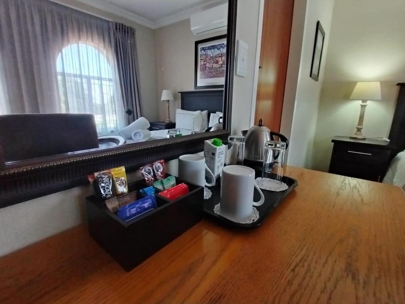 Glen Marion Guest House Претория Екстериор снимка